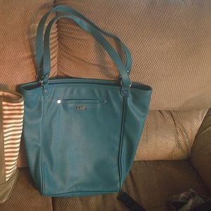 Thirty-one daring abbey purse